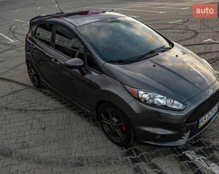 Серый Форд Фиеста, объемом двигателя 1.6 л и пробегом 85 тыс. км за 12500 $, фото 67 на Automoto.ua