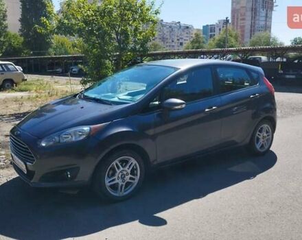 Серый Форд Фиеста, объемом двигателя 1.6 л и пробегом 85 тыс. км за 8500 $, фото 3 на Automoto.ua