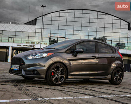 Серый Форд Фиеста, объемом двигателя 1.6 л и пробегом 85 тыс. км за 12500 $, фото 70 на Automoto.ua