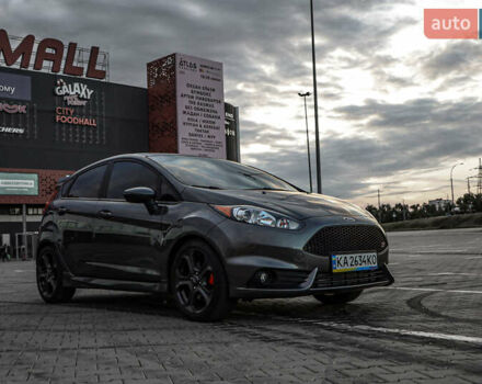 Серый Форд Фиеста, объемом двигателя 1.6 л и пробегом 85 тыс. км за 12500 $, фото 69 на Automoto.ua