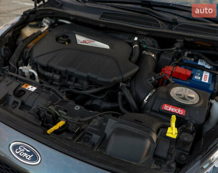 Серый Форд Фиеста, объемом двигателя 1.6 л и пробегом 85 тыс. км за 12500 $, фото 56 на Automoto.ua