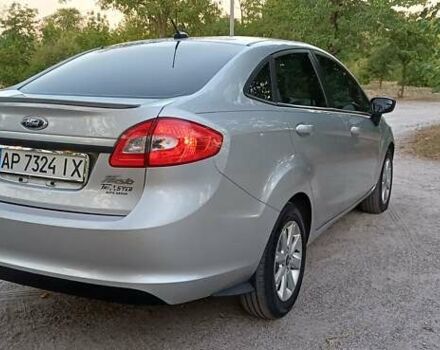 Сірий Форд Фієста, об'ємом двигуна 1.6 л та пробігом 226 тис. км за 7300 $, фото 3 на Automoto.ua