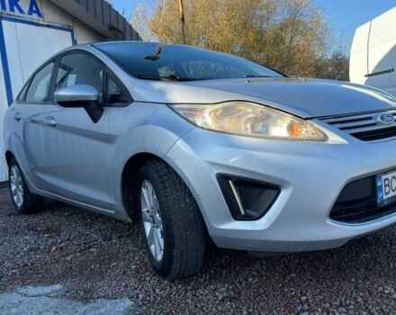 Серый Форд Фиеста, объемом двигателя 1.6 л и пробегом 266 тыс. км за 5700 $, фото 4 на Automoto.ua