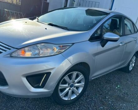 Серый Форд Фиеста, объемом двигателя 1.6 л и пробегом 266 тыс. км за 5700 $, фото 1 на Automoto.ua