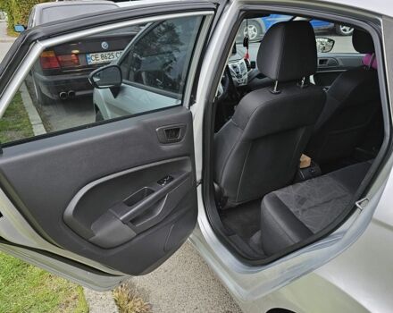 Сірий Форд Фієста, об'ємом двигуна 1.6 л та пробігом 131 тис. км за 4800 $, фото 16 на Automoto.ua