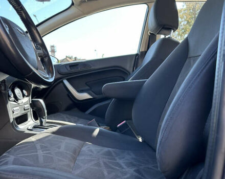 Серый Форд Фиеста, объемом двигателя 1.6 л и пробегом 189 тыс. км за 7000 $, фото 11 на Automoto.ua