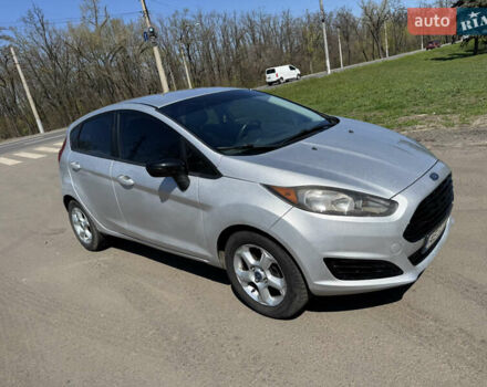 Сірий Форд Фієста, об'ємом двигуна 1 л та пробігом 220 тис. км за 6500 $, фото 7 на Automoto.ua