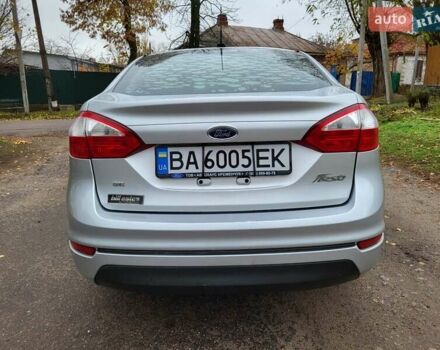 Серый Форд Фиеста, объемом двигателя 1.6 л и пробегом 187 тыс. км за 7999 $, фото 6 на Automoto.ua