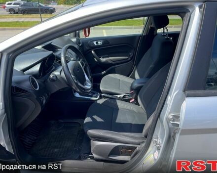 Серый Форд Фиеста, объемом двигателя 1.6 л и пробегом 1 тыс. км за 6500 $, фото 1 на Automoto.ua