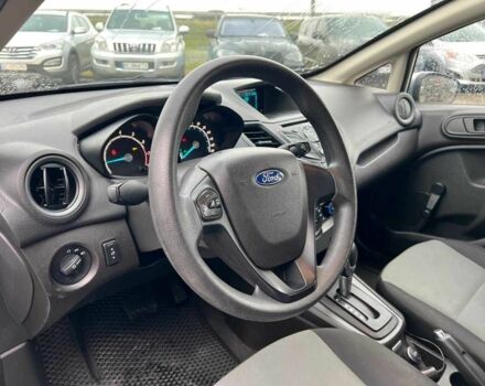 Серый Форд Фиеста, объемом двигателя 1.6 л и пробегом 177 тыс. км за 6840 $, фото 16 на Automoto.ua