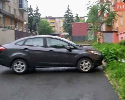 Сірий Форд Фієста, об'ємом двигуна 1.6 л та пробігом 140 тис. км за 8499 $, фото 2 на Automoto.ua