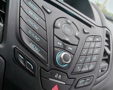 Сірий Форд Фієста, об'ємом двигуна 1.6 л та пробігом 140 тис. км за 8499 $, фото 15 на Automoto.ua