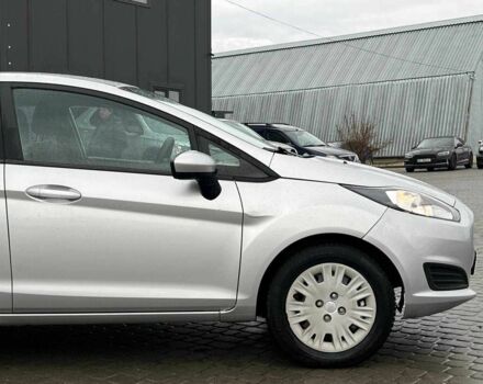 Серый Форд Фиеста, объемом двигателя 1.6 л и пробегом 177 тыс. км за 6840 $, фото 9 на Automoto.ua