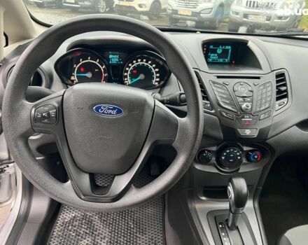 Серый Форд Фиеста, объемом двигателя 1.6 л и пробегом 177 тыс. км за 7340 $, фото 21 на Automoto.ua