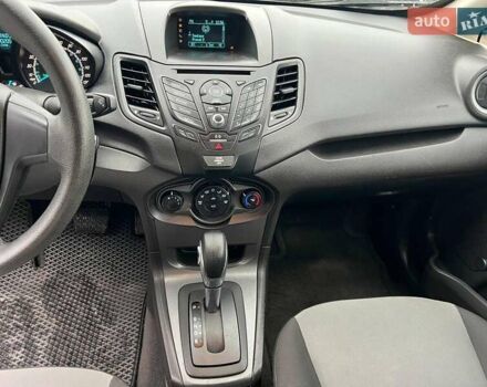 Серый Форд Фиеста, объемом двигателя 1.6 л и пробегом 177 тыс. км за 7340 $, фото 25 на Automoto.ua