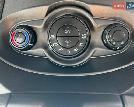 Серый Форд Фиеста, объемом двигателя 1.6 л и пробегом 177 тыс. км за 7340 $, фото 28 на Automoto.ua