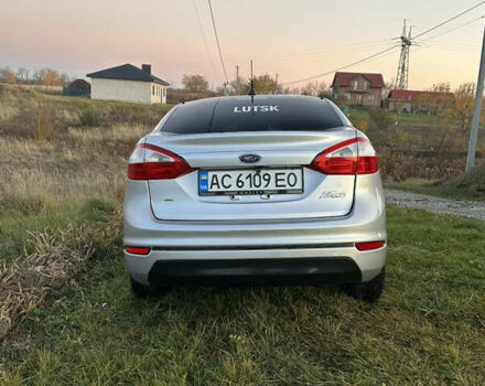 Серый Форд Фиеста, объемом двигателя 1.6 л и пробегом 238 тыс. км за 6000 $, фото 4 на Automoto.ua