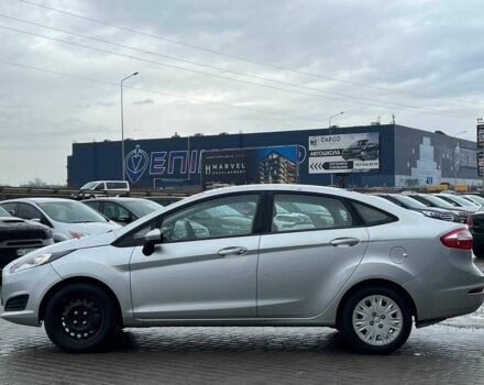 Серый Форд Фиеста, объемом двигателя 1.6 л и пробегом 177 тыс. км за 6840 $, фото 2 на Automoto.ua