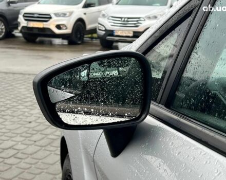 Серый Форд Фиеста, объемом двигателя 1.6 л и пробегом 177 тыс. км за 7340 $, фото 13 на Automoto.ua