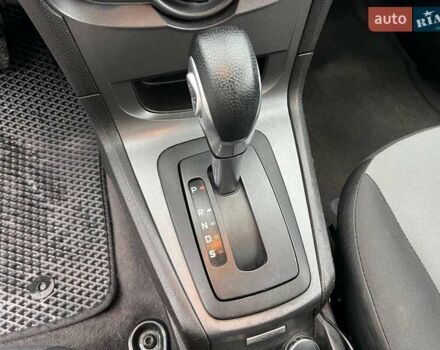 Серый Форд Фиеста, объемом двигателя 1.6 л и пробегом 177 тыс. км за 7340 $, фото 29 на Automoto.ua