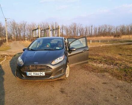 Сірий Форд Фієста, об'ємом двигуна 1.6 л та пробігом 140 тис. км за 8499 $, фото 6 на Automoto.ua
