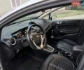 Серый Форд Фиеста, объемом двигателя 1.6 л и пробегом 160 тыс. км за 7500 $, фото 7 на Automoto.ua