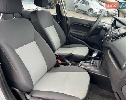 Серый Форд Фиеста, объемом двигателя 1.6 л и пробегом 177 тыс. км за 7340 $, фото 34 на Automoto.ua