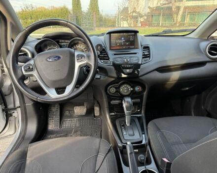 Сірий Форд Фієста, об'ємом двигуна 1.6 л та пробігом 90 тис. км за 6700 $, фото 7 на Automoto.ua