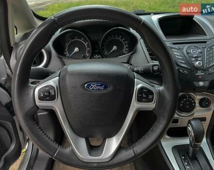 Серый Форд Фиеста, объемом двигателя 1.6 л и пробегом 75 тыс. км за 8500 $, фото 26 на Automoto.ua