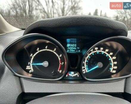 Серый Форд Фиеста, объемом двигателя 1.6 л и пробегом 140 тыс. км за 9500 $, фото 3 на Automoto.ua