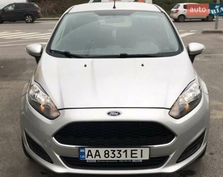 Сірий Форд Фієста, об'ємом двигуна 1 л та пробігом 116 тис. км за 6000 $, фото 3 на Automoto.ua