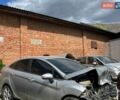 Серый Форд Фиеста, объемом двигателя 1.6 л и пробегом 130 тыс. км за 2799 $, фото 1 на Automoto.ua