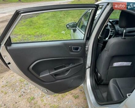 Серый Форд Фиеста, объемом двигателя 1.6 л и пробегом 75 тыс. км за 8500 $, фото 18 на Automoto.ua