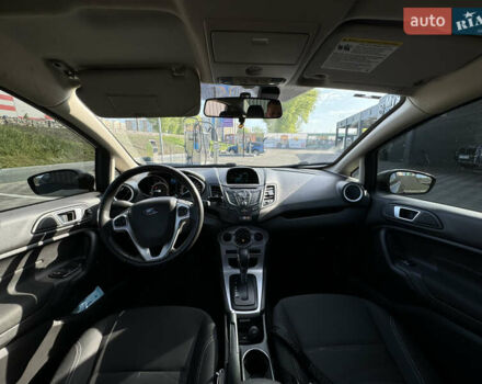 Серый Форд Фиеста, объемом двигателя 1.6 л и пробегом 145 тыс. км за 7400 $, фото 14 на Automoto.ua