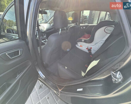 Серый Форд Фиеста, объемом двигателя 1.6 л и пробегом 145 тыс. км за 7500 $, фото 16 на Automoto.ua