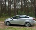 Серый Форд Фиеста, объемом двигателя 1.6 л и пробегом 81 тыс. км за 8250 $, фото 1 на Automoto.ua