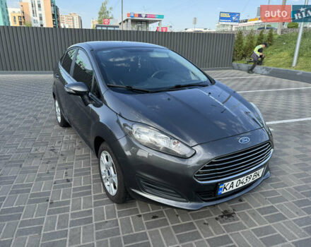 Серый Форд Фиеста, объемом двигателя 1.6 л и пробегом 145 тыс. км за 7500 $, фото 13 на Automoto.ua