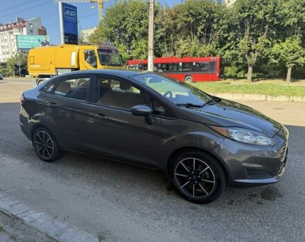 Серый Форд Фиеста, объемом двигателя 1.6 л и пробегом 150 тыс. км за 6700 $, фото 1 на Automoto.ua