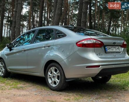 Серый Форд Фиеста, объемом двигателя 1.6 л и пробегом 75 тыс. км за 8500 $, фото 6 на Automoto.ua