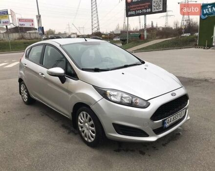 Сірий Форд Фієста, об'ємом двигуна 1 л та пробігом 116 тис. км за 6000 $, фото 4 на Automoto.ua