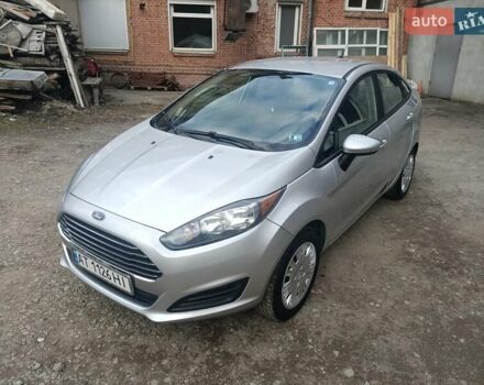 Форд Фиеста 2017 в Ивано-Франковске на Automoto.ua Серый Форд Фиеста, объемом двигателя 1.6 л и пробегом 168 тыс. км за 7100 $, фото 11 на Automoto.ua