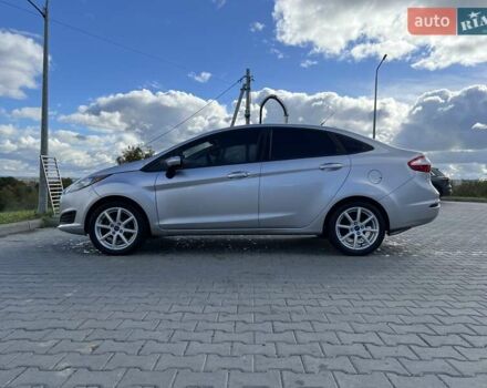 Серый Форд Фиеста, объемом двигателя 1.6 л и пробегом 195 тыс. км за 8000 $, фото 3 на Automoto.ua
