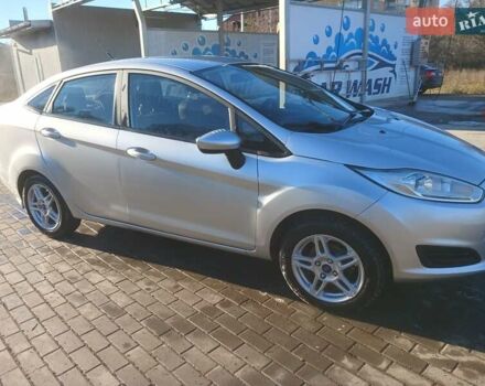 Серый Форд Фиеста, объемом двигателя 1.6 л и пробегом 165 тыс. км за 7000 $, фото 14 на Automoto.ua