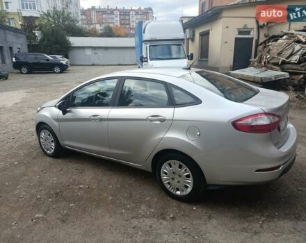 Форд Фиеста 2017 в Ивано-Франковске на Automoto.ua Серый Форд Фиеста, объемом двигателя 1.6 л и пробегом 168 тыс. км за 7100 $, фото 8 на Automoto.ua