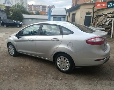 Форд Фиеста 2017 в Ивано-Франковске на Automoto.ua Серый Форд Фиеста, объемом двигателя 1.6 л и пробегом 168 тыс. км за 7100 $, фото 7 на Automoto.ua