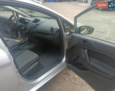 Форд Фиеста 2017 в Ивано-Франковске на Automoto.ua Серый Форд Фиеста, объемом двигателя 1.6 л и пробегом 168 тыс. км за 7100 $, фото 17 на Automoto.ua