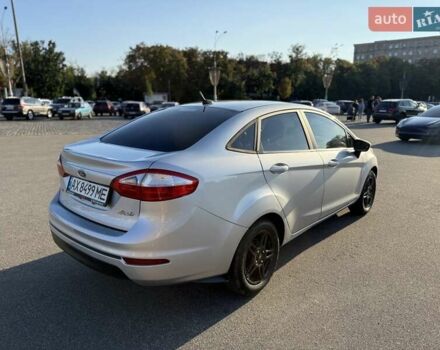 Серый Форд Фиеста, объемом двигателя 1.6 л и пробегом 75 тыс. км за 8800 $, фото 5 на Automoto.ua