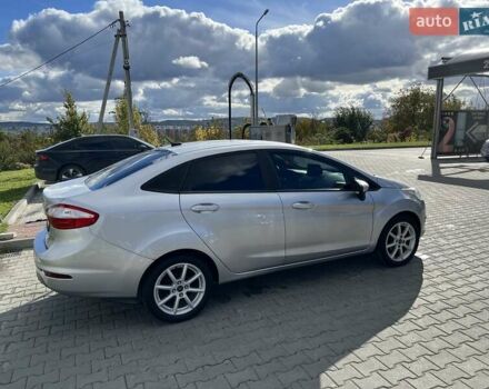 Серый Форд Фиеста, объемом двигателя 1.6 л и пробегом 195 тыс. км за 8000 $, фото 7 на Automoto.ua