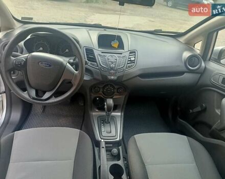 Форд Фиеста 2017 в Ивано-Франковске на Automoto.ua Серый Форд Фиеста, объемом двигателя 1.6 л и пробегом 168 тыс. км за 7100 $, фото 14 на Automoto.ua