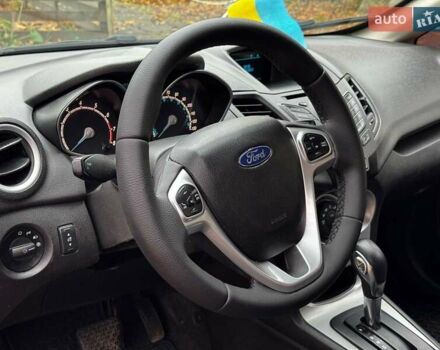 Серый Форд Фиеста, объемом двигателя 1.6 л и пробегом 148 тыс. км за 7940 $, фото 12 на Automoto.ua